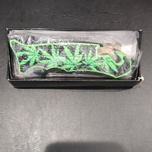 Green Leaf Pattern Pocket Knife